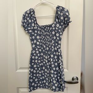 Princess Polly blue floral dress [US Size: 6]